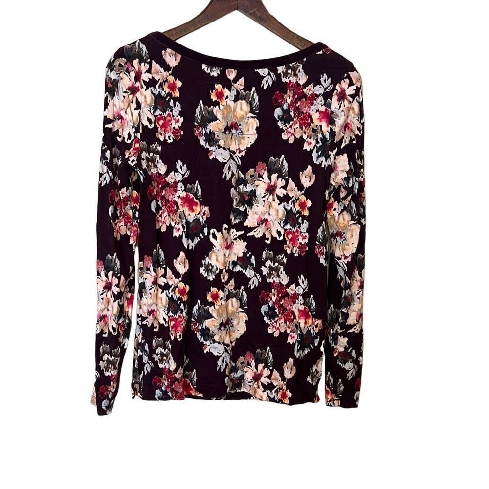 Lands' End Floral Top - Picture 10 of 10